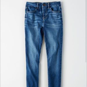 AE Curvy High Rise Jegging Medium Wash 8 Long